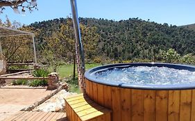 Esencia Lodge - Luxurious Off-Grid Cabin Retreat